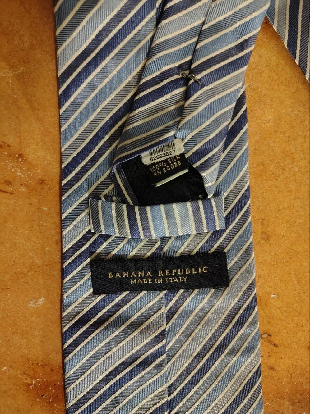 Banana Republic Blue Striped  100% Silk Tie Made In Italy